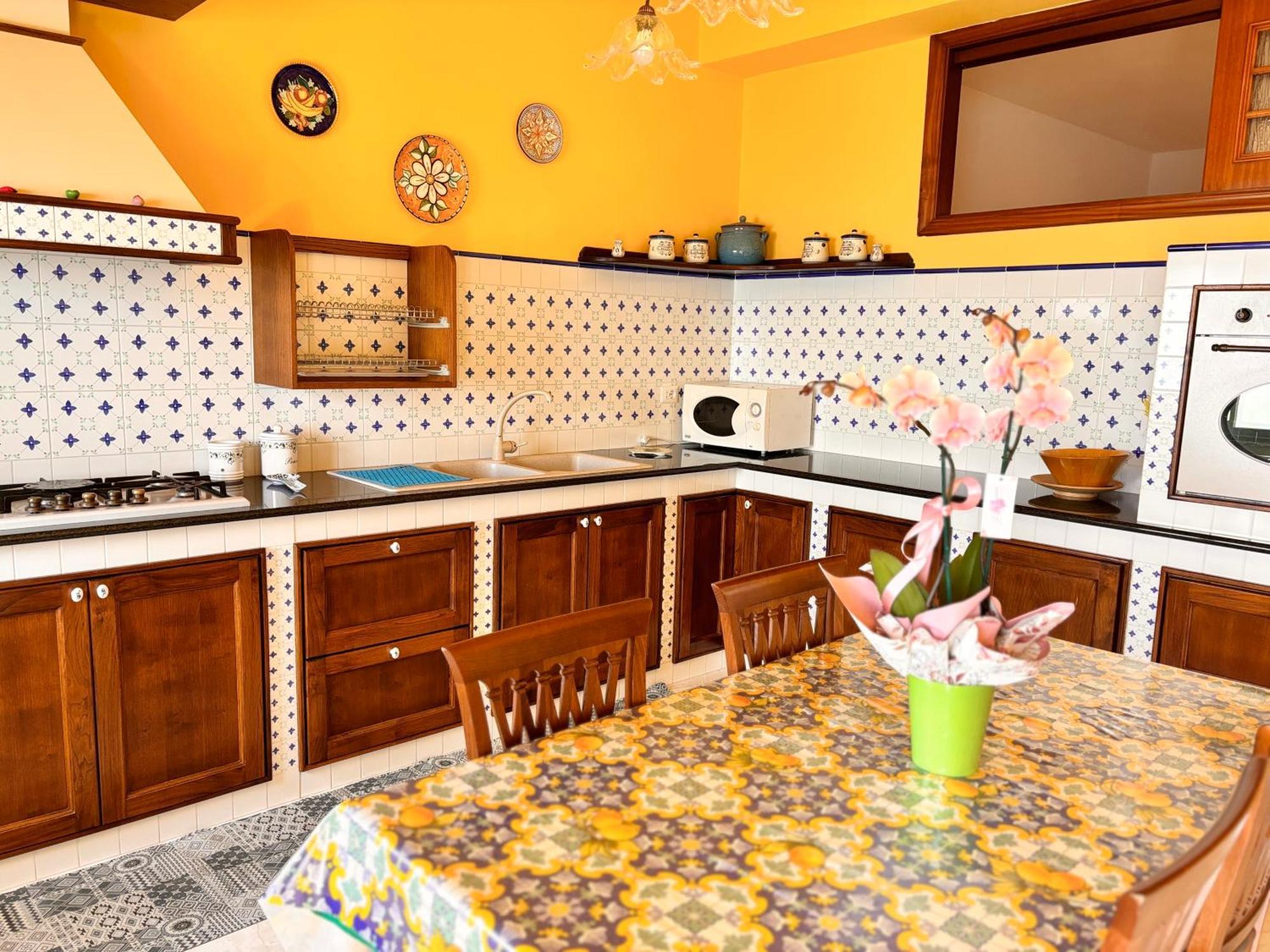 Casa Luisa & Milu , Coastal Retreats In Furore! מראה חיצוני תמונה